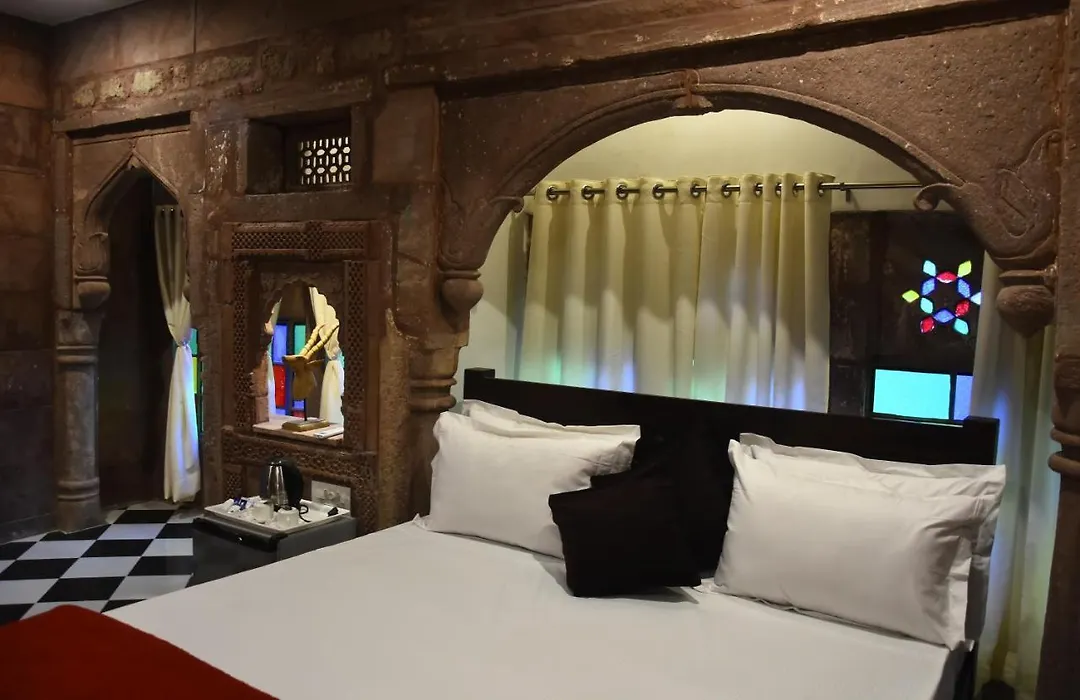 The Kutumb Villa - A Heritage Home Stay-1